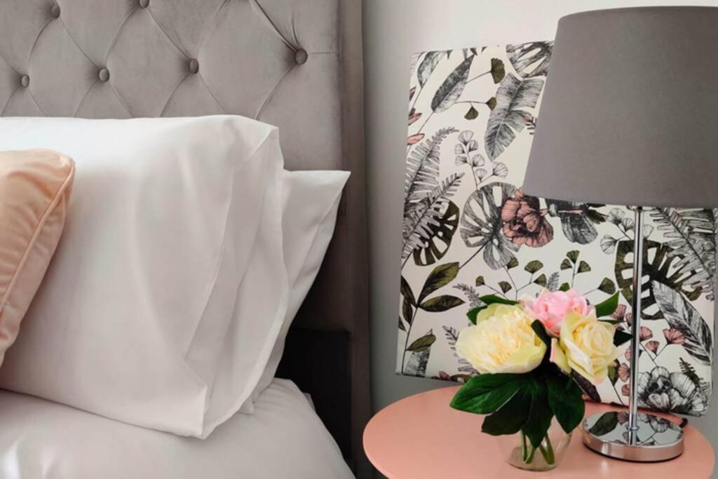 Brand New Designer Apartments In Liverpool - Newsham Park L6 エクステリア 写真