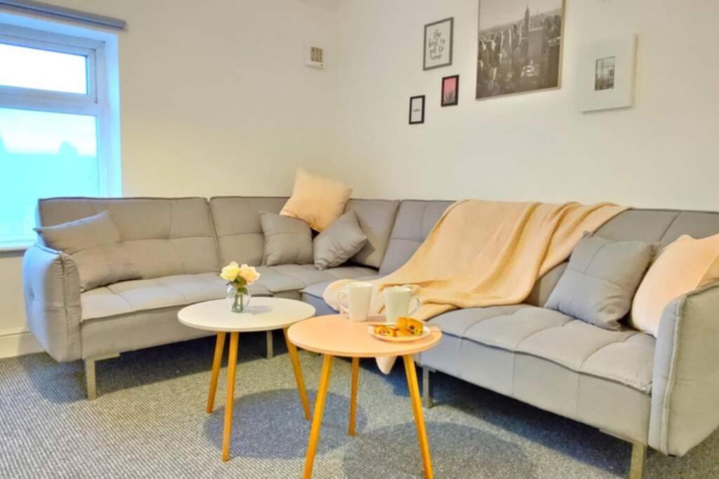 Brand New Designer Apartments In Liverpool - Newsham Park L6 エクステリア 写真